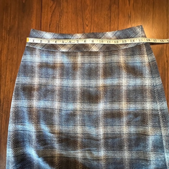 Talbots Women's Blue Plaid Lined Skirt, Academia, Size 6 Petite - Picture 8 of 10